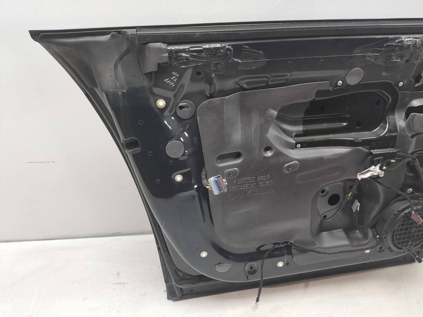 CITROËN C6 1 generation (2004-2012) Rear Left Door 24580873