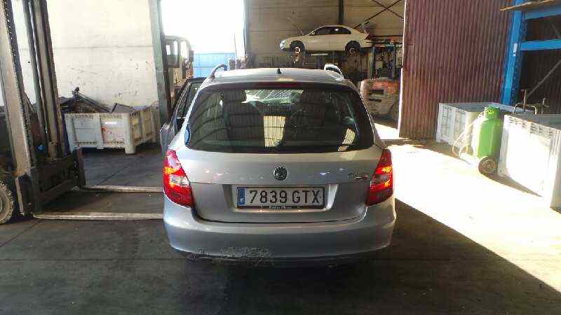 SKODA Fabia 6Y (1999-2007) Motorkontrolenhed ECU 0281012749 19101513