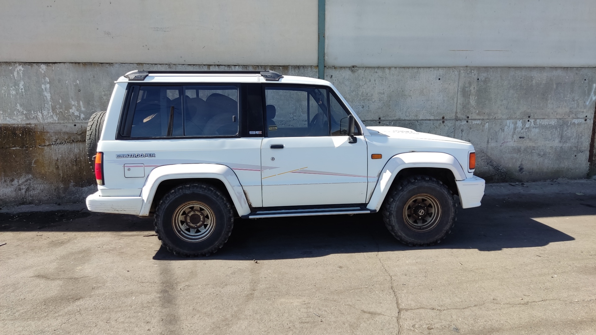 ISUZU Trooper 2 generation (1991-2003) Stabdžių pedalas 19220913