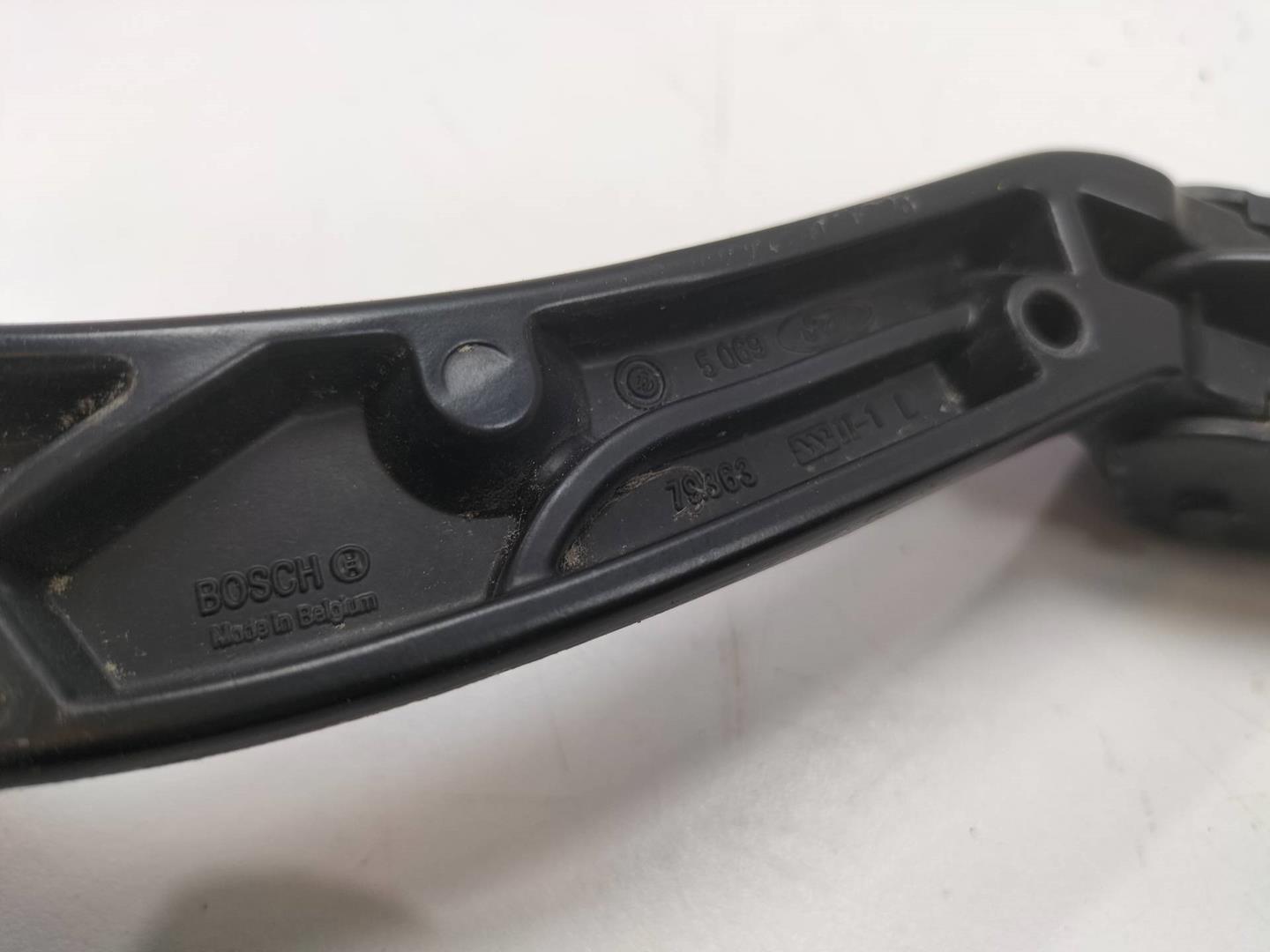 FORD S-Max 1 generation (2006-2015) Front Wiper Arms 6M2117526AC 19230143