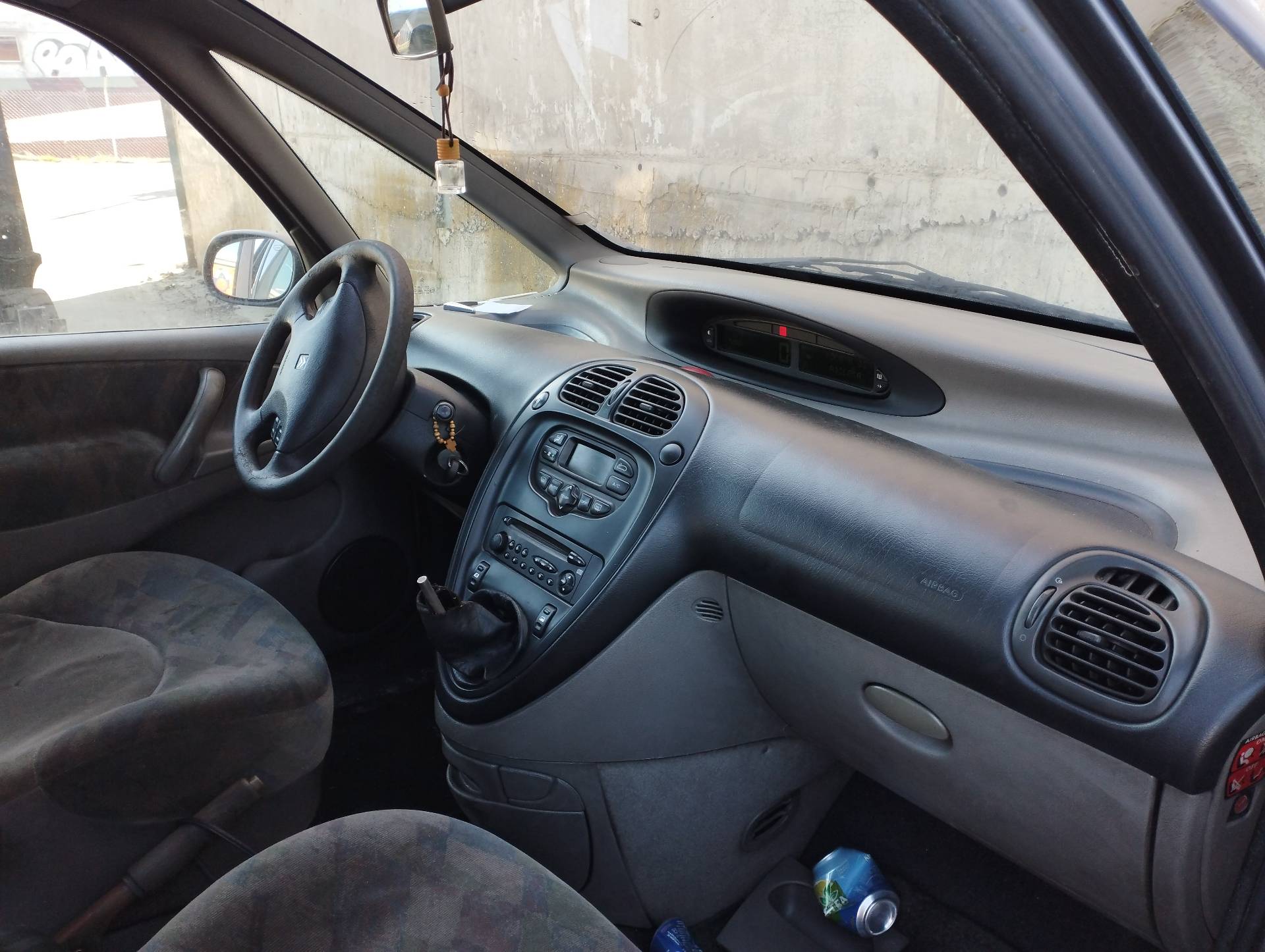 FIAT Xsara Picasso 1 generation (1999-2010) Priekšējais kreisais miglas lukturis 9638225680, 377569, VALEO 19031266