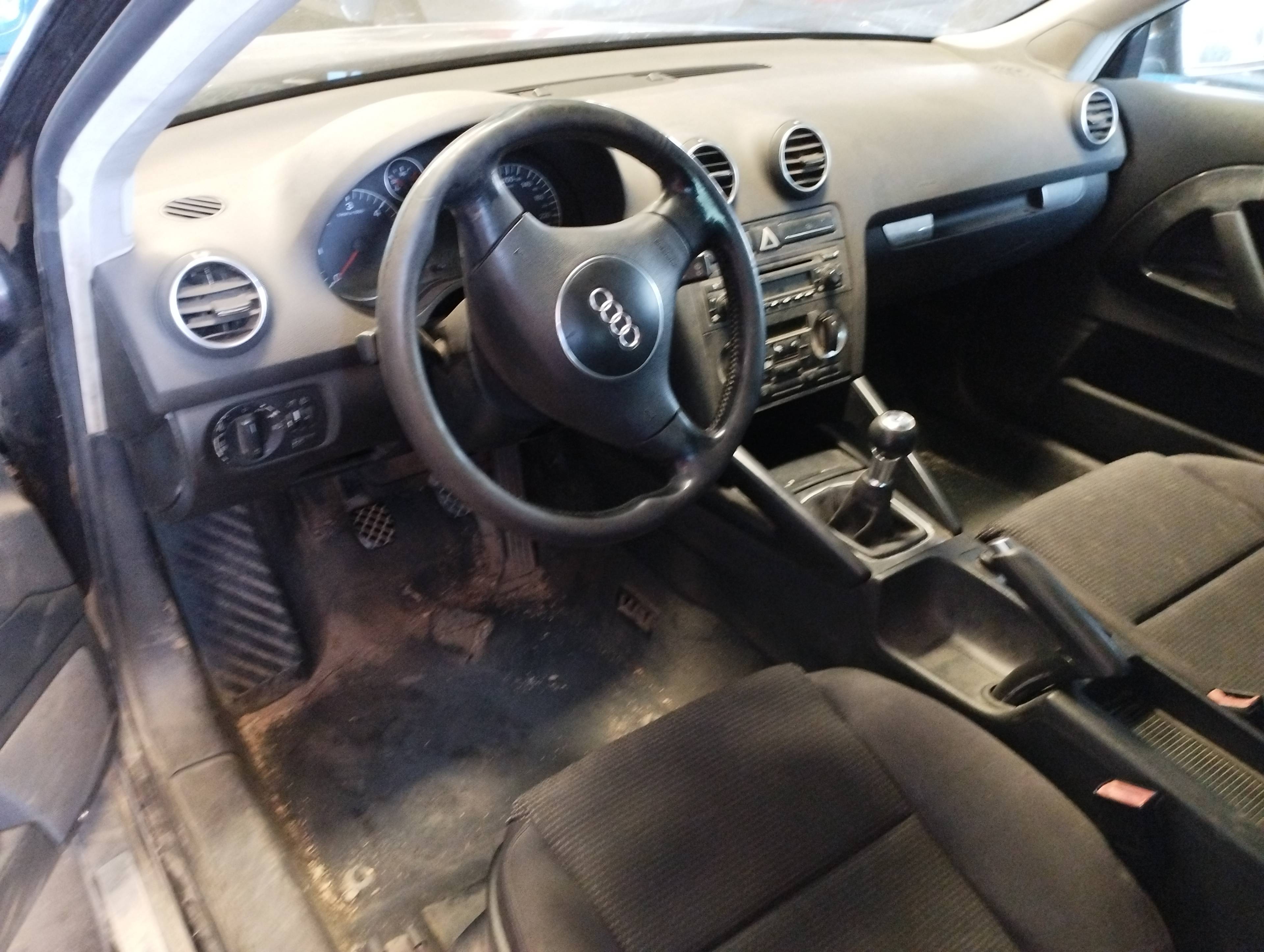 AUDI A3 8P (2003-2013) Autres unités de contrôle 8E0880201S 19183475