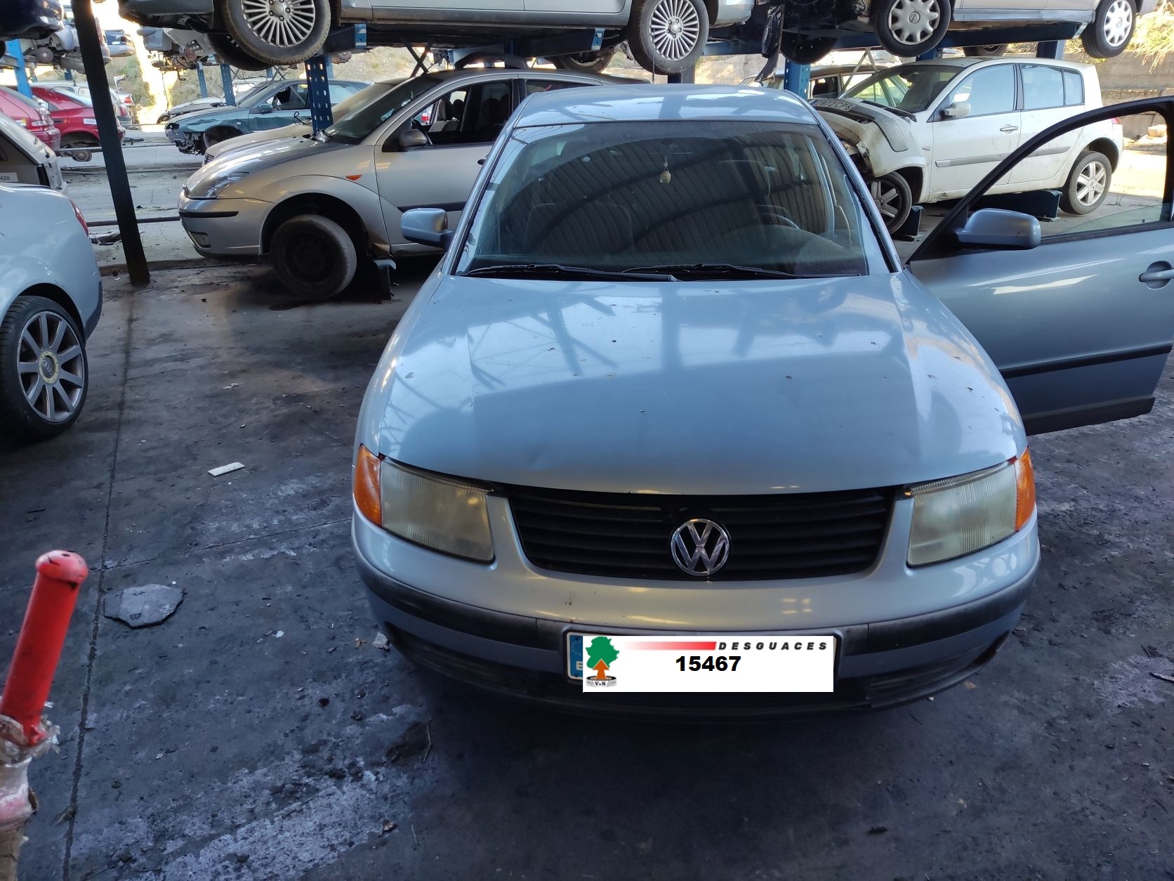 VOLKSWAGEN Passat B3 (1988-1993) Greičių dėžė (pavarų dėžė) WW0012301211 24582840