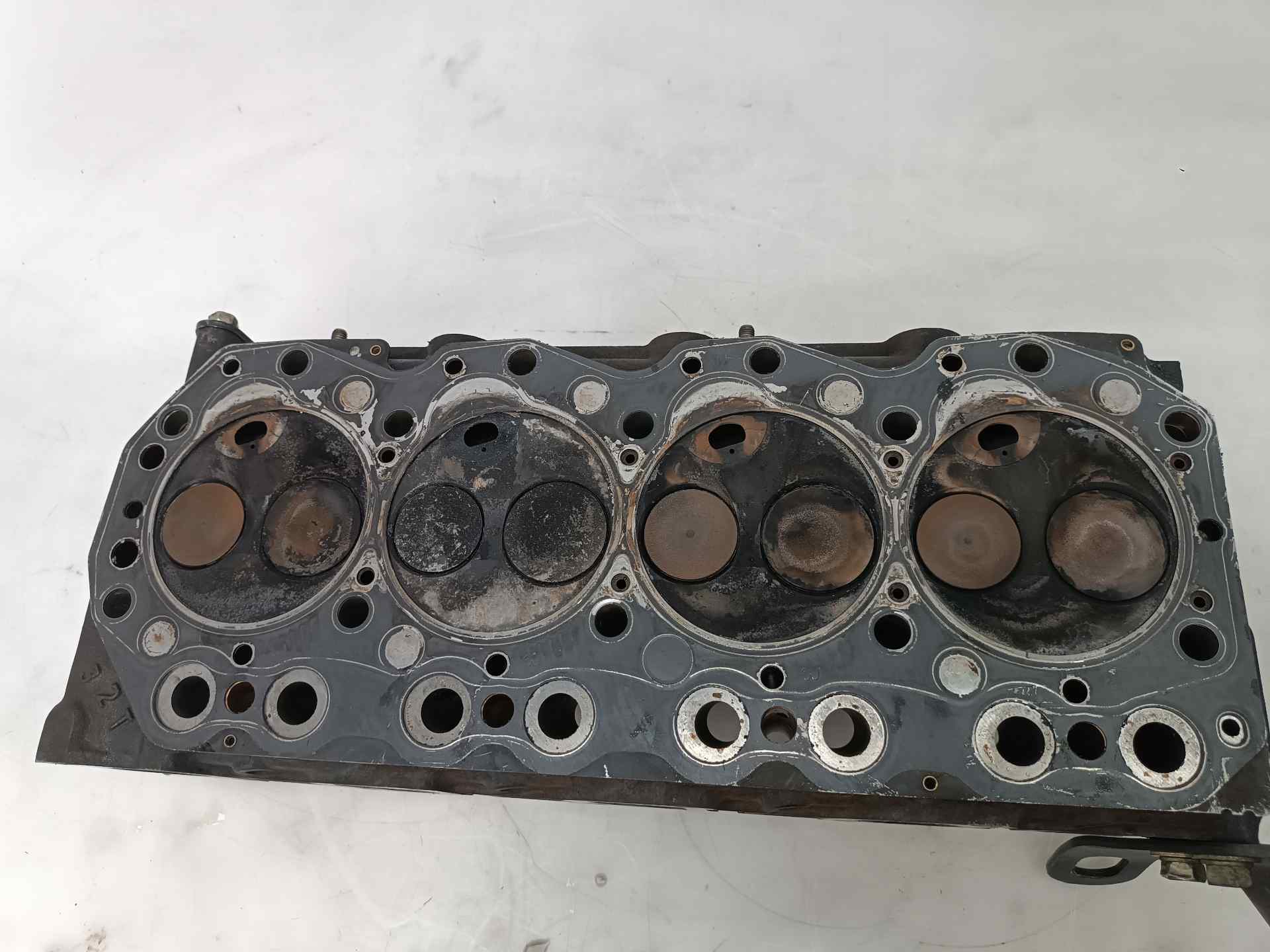 VOLVO Maverick 1 generation (1993-1998) Engine Cylinder Head 7F44935, 7F44935, TD27T 24584542