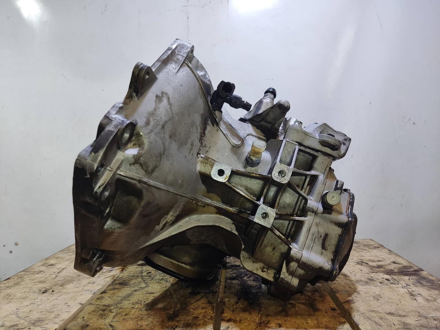 RENAULT Corsa C (2000-2006) Gearbox F13, F13C394 19147940