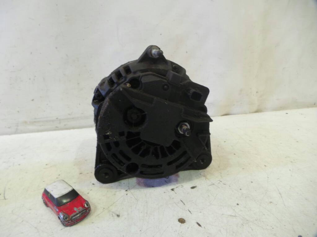 CHEVROLET Clio 3 generation (2005-2012) Alternator 8200390675 19154598