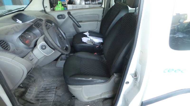 CHEVROLET Kangoo 2 generation (2007-2021) Variklio kompiuteris 8200911560,8200909666,193143568 19108359