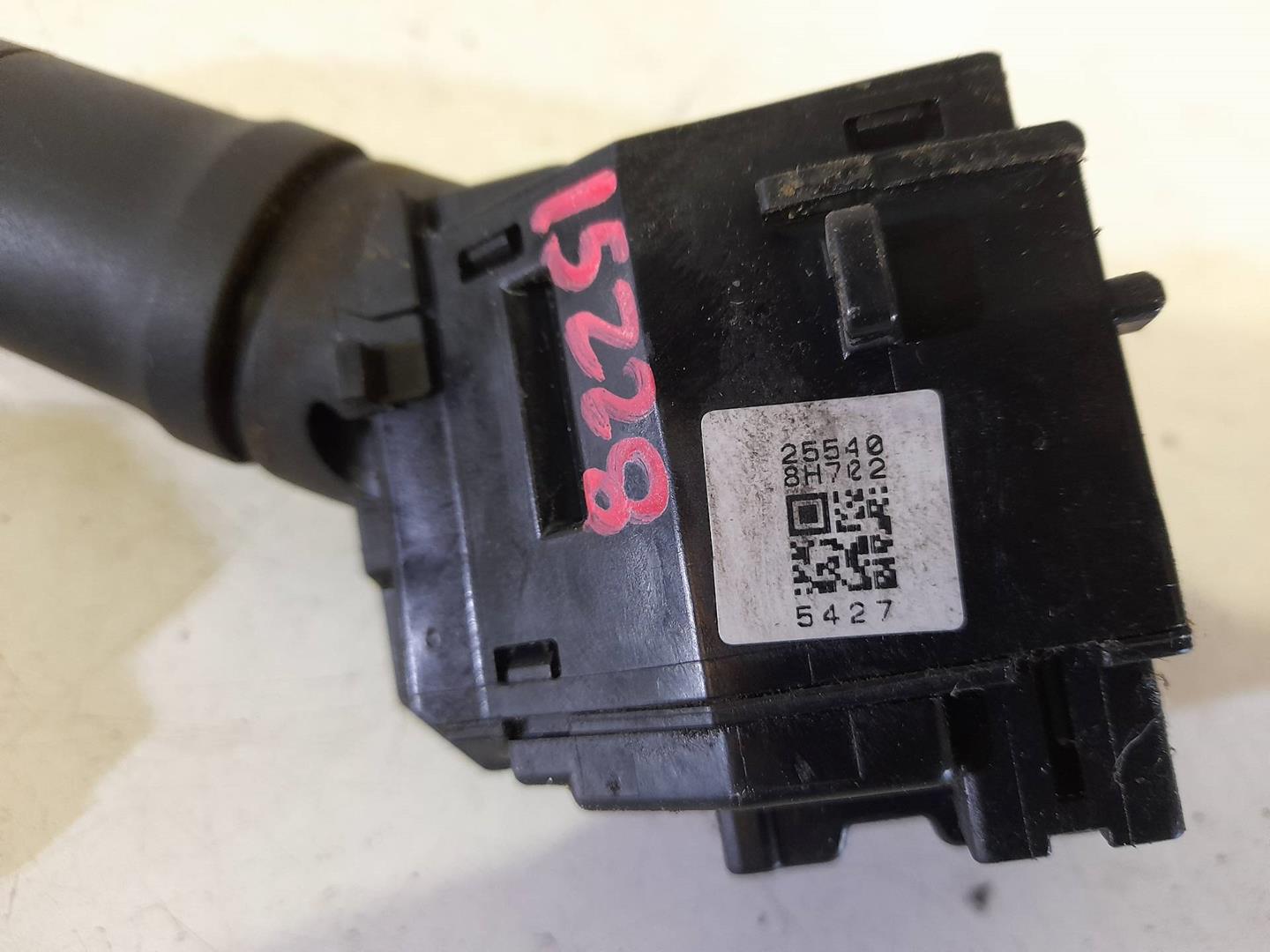 VOLVO Terrano 2 generation (1993-2006) Headlight Switch Control Unit 255408H702,5427 19024135