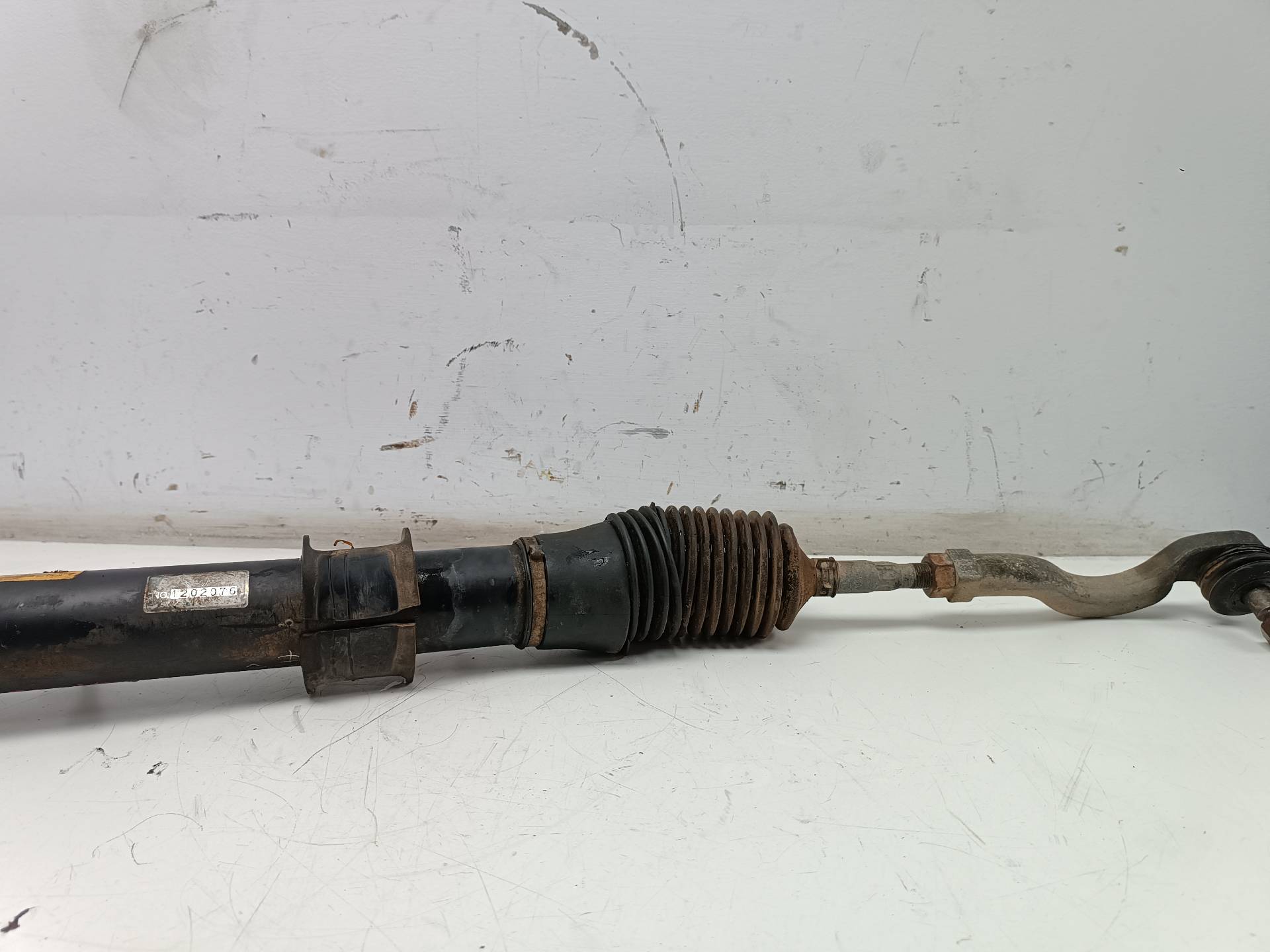 VOLKSWAGEN Pajero 3 generation (1999-2006) Steering Rack MR449370,MR449370 24583295