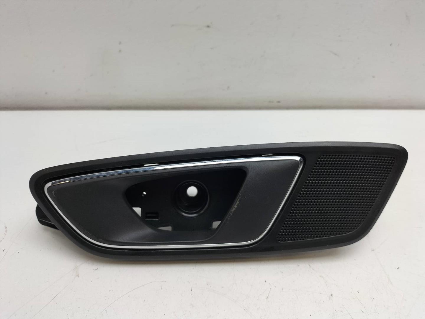 SEAT Leon 3 generation (2012-2020) Left Rear Internal Opening Handle 5F4839113B 19211046