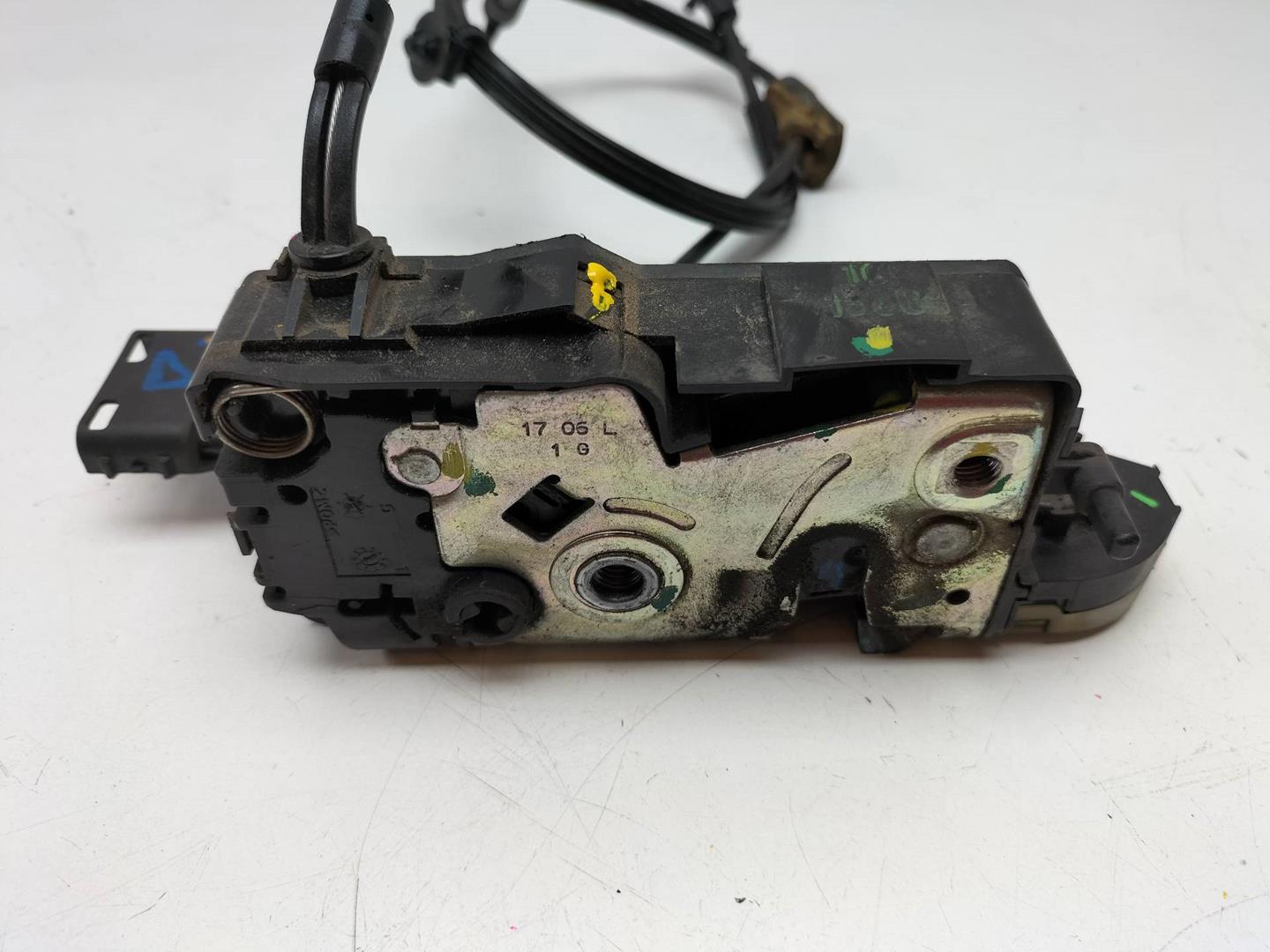 MASERATI 207 1 generation (2006-2009) Front Left Door Lock 24090816 20617072