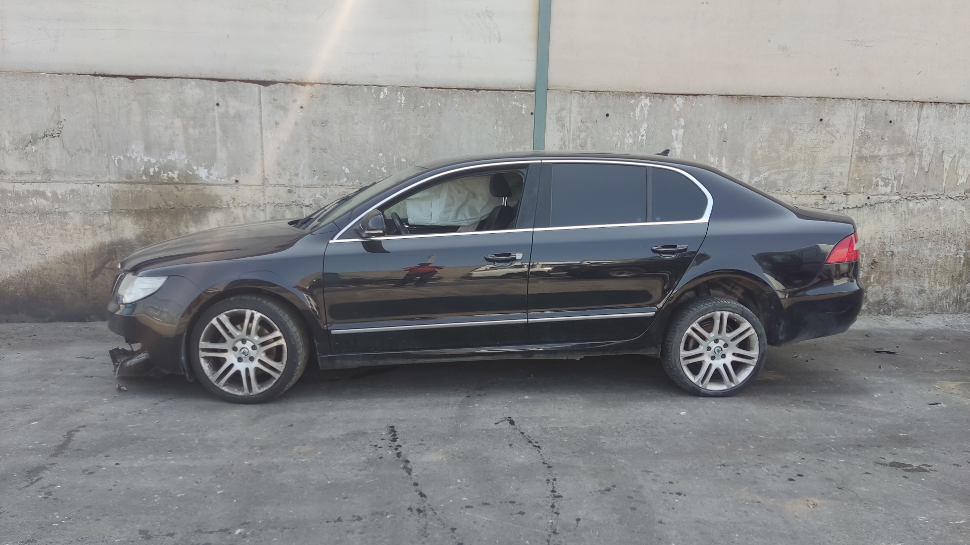 SKODA Superb 2 generation (2008-2015) Egyéb vezérlőegységek 3T0959565A 24581172