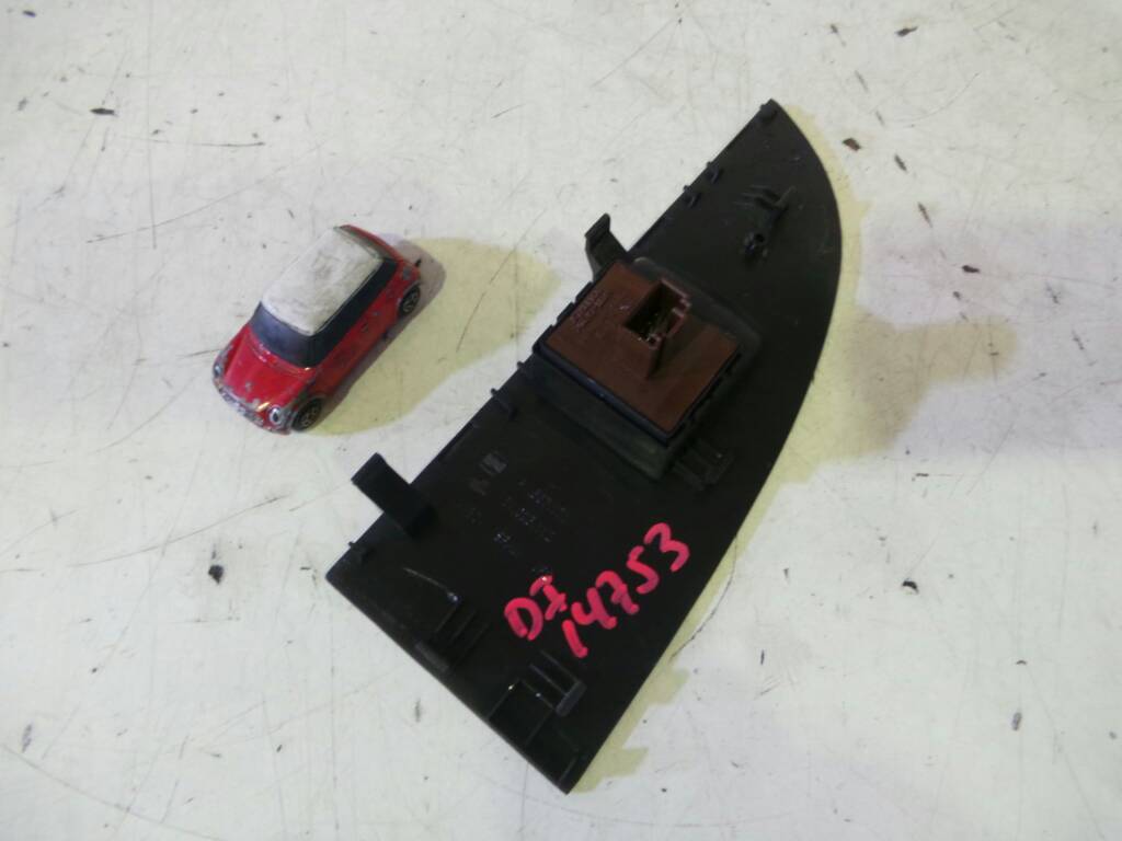 CHEVROLET Leon 2 generation (2005-2012) Front Left Door Window Switch 1K3959857A, 4PINES 18994573