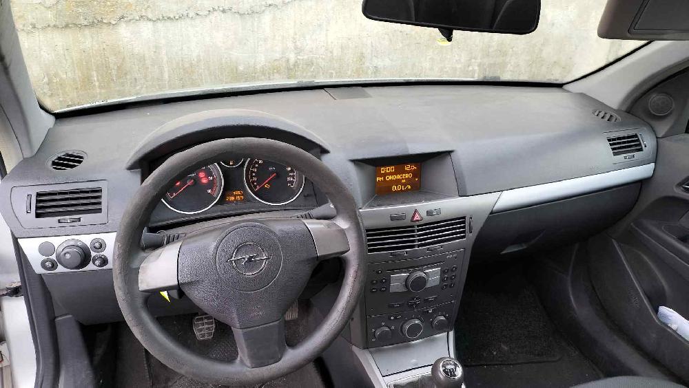 OPEL Astra H (2004-2014) Фара передняя левая 1EG27037001 27080961