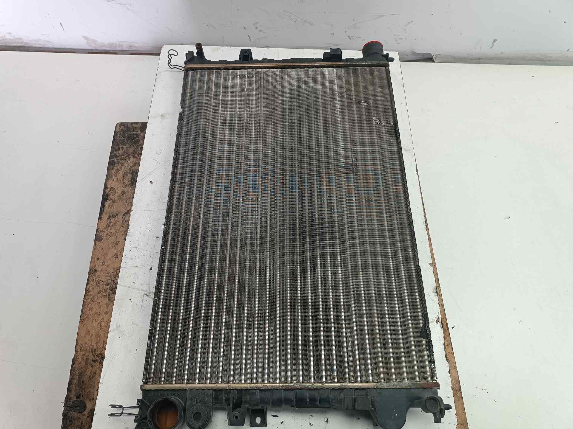 CITROËN Jumpy 1 generation (1994-2006) Охлаждающий радиатор 61875A, 61875A, 557950 23748409