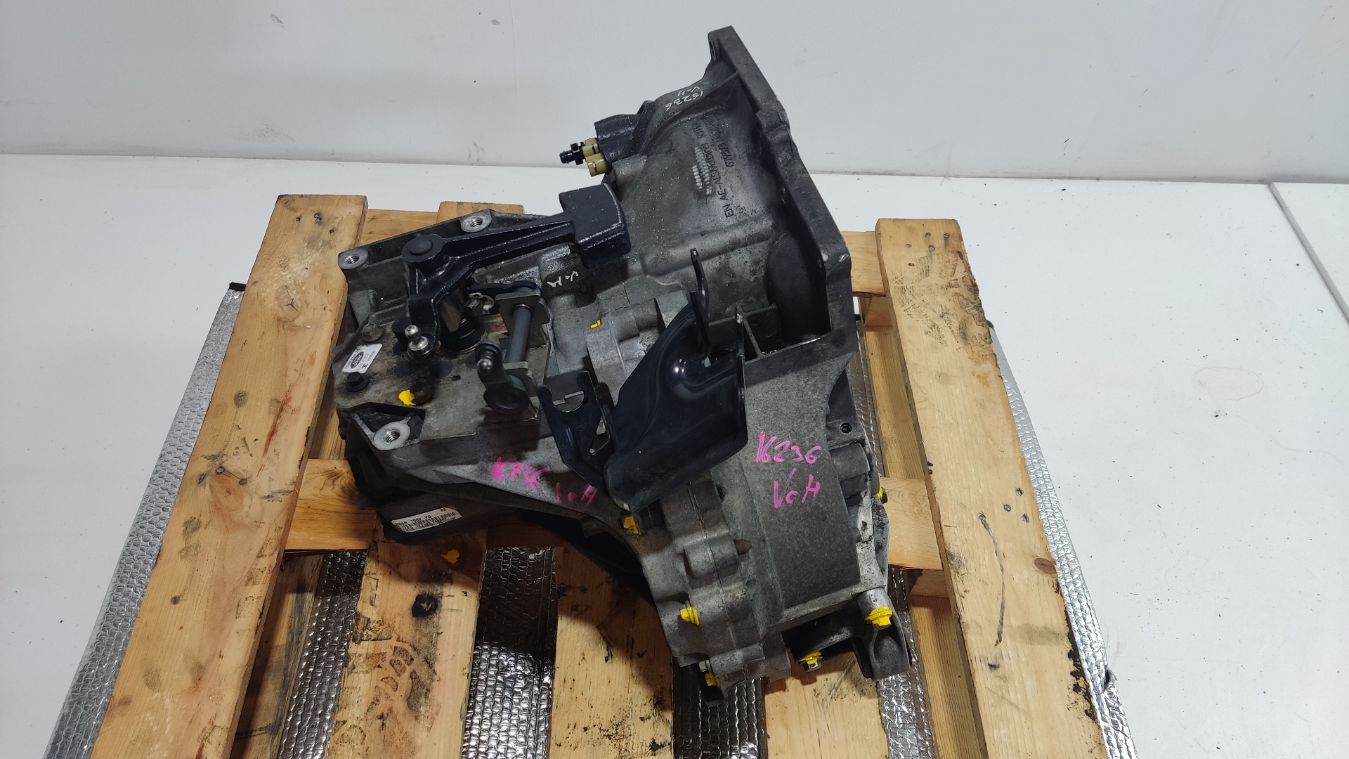 CHEVROLET Focus 2 generation (2004-2011) Gearbox 3M5R7F096 20617153