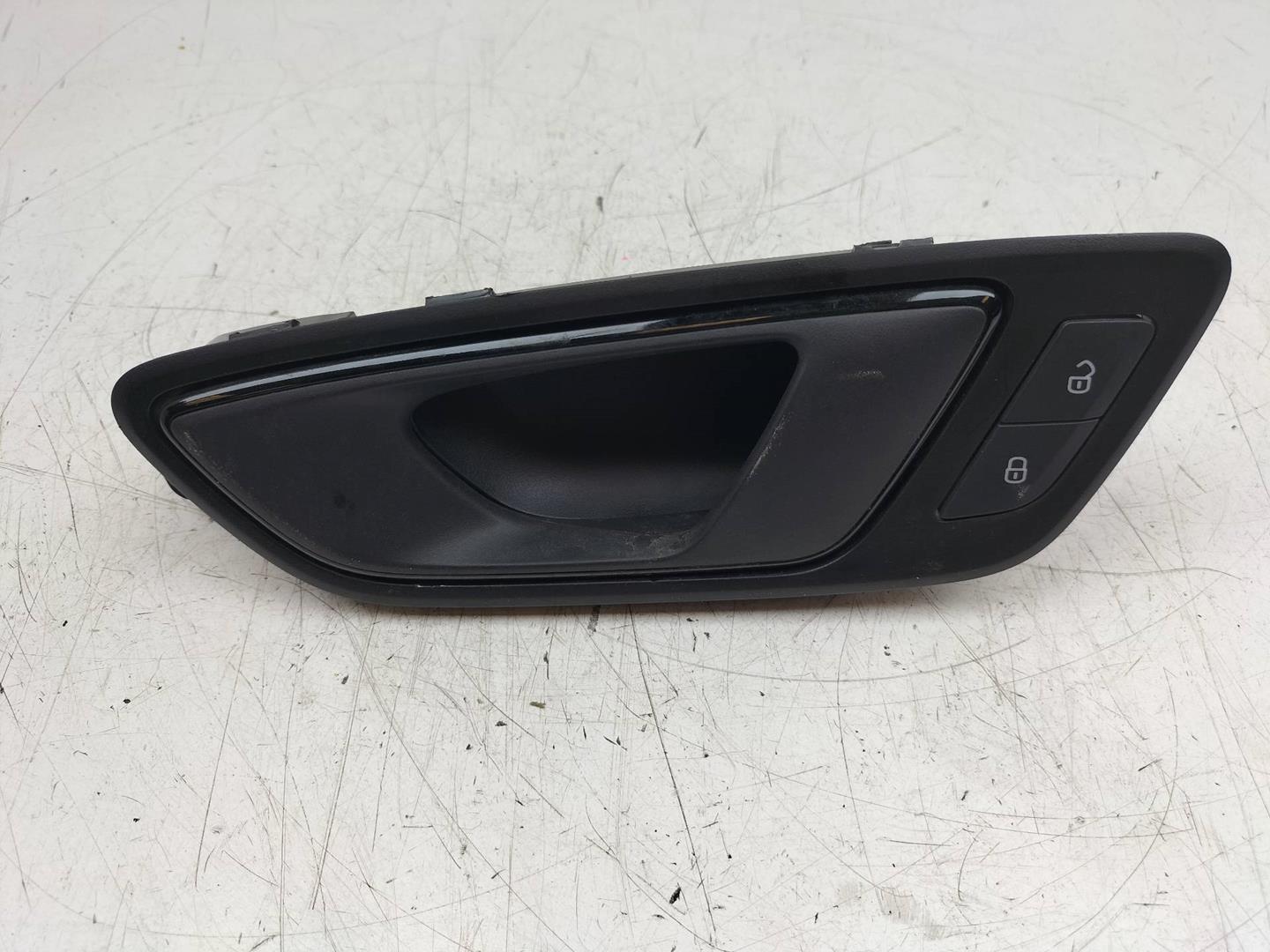 SEAT Leon 3 generation (2012-2020) Front Left Door Interior Handle Frame 5F1837113A 20616524