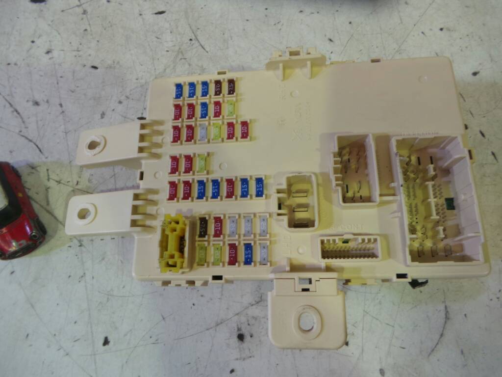 KIA Sportage 3 generation (2010-2015) Fuse Box 919503W033,3W0331501131219221 19151439