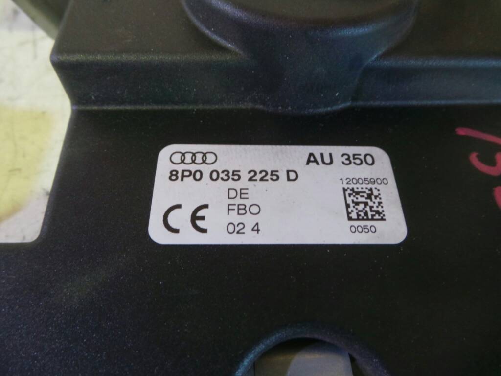 AUDI A3 8P (2003-2013) Другие блоки управления 8P0035225D, 12005900 19151650