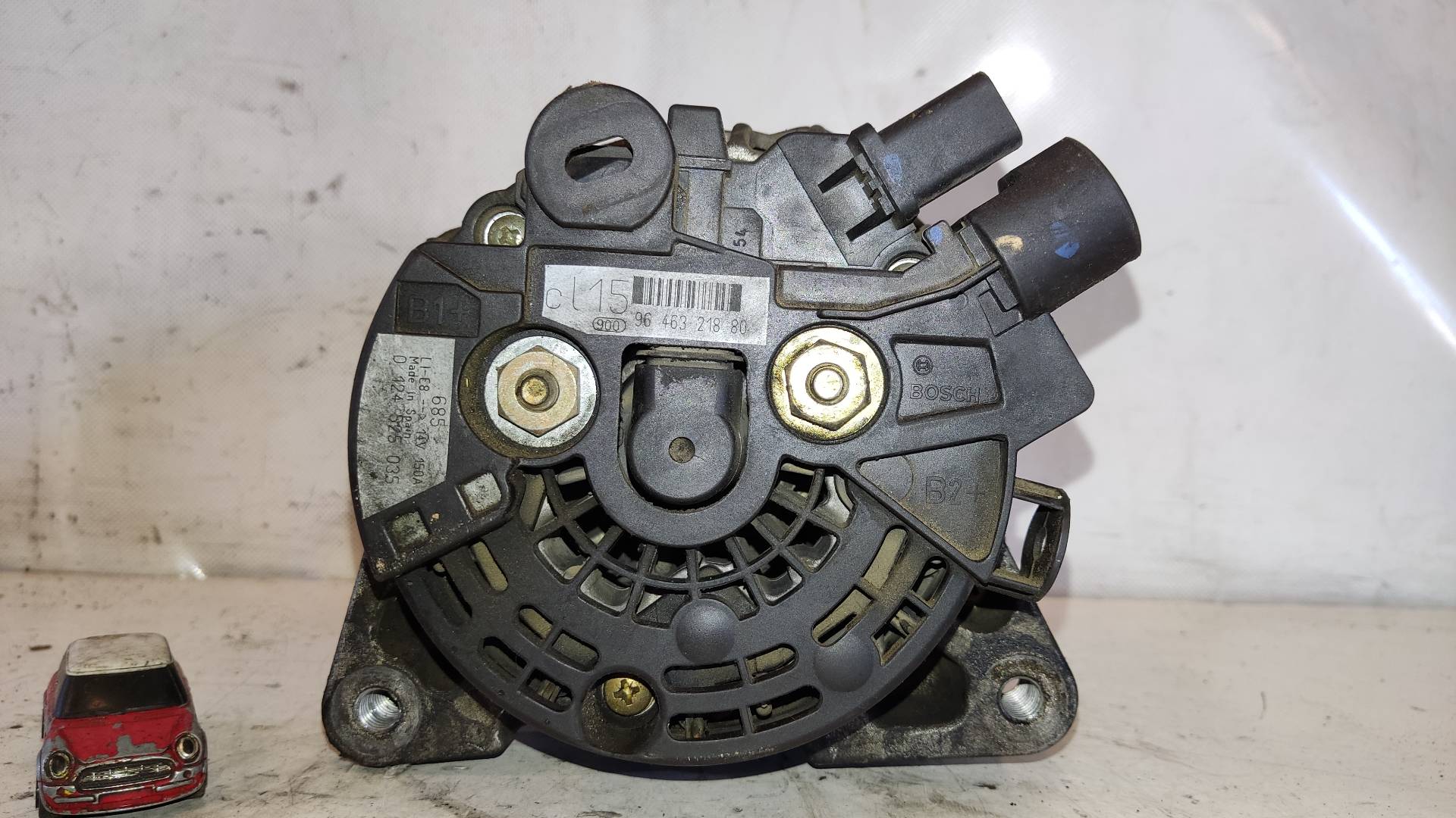 PEUGEOT C4 1 generation (2004-2011) Alternator 9646321880 19179037