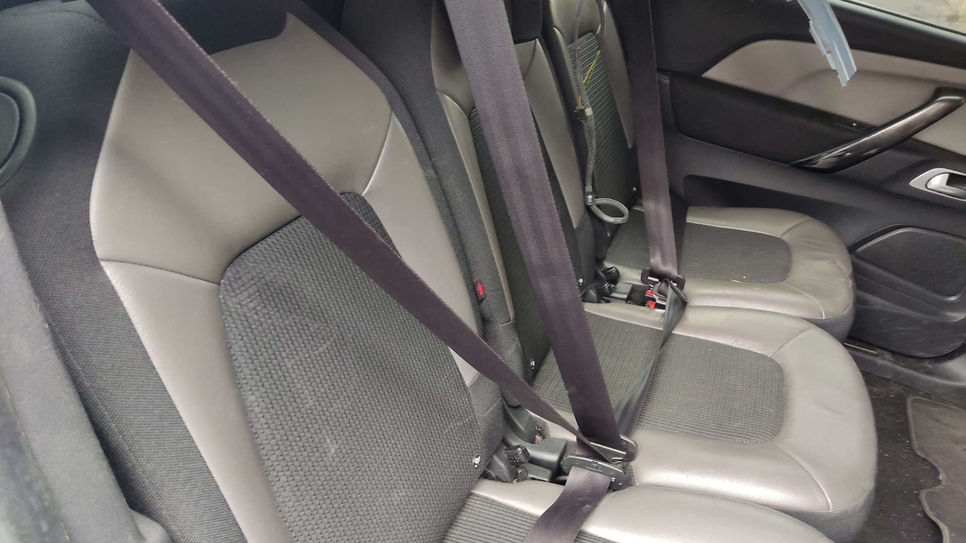 CITROËN C4 Picasso 2 generation (2013-2018) Priekšējā stikla tīrītāja mehānisms 9676371780 24582023