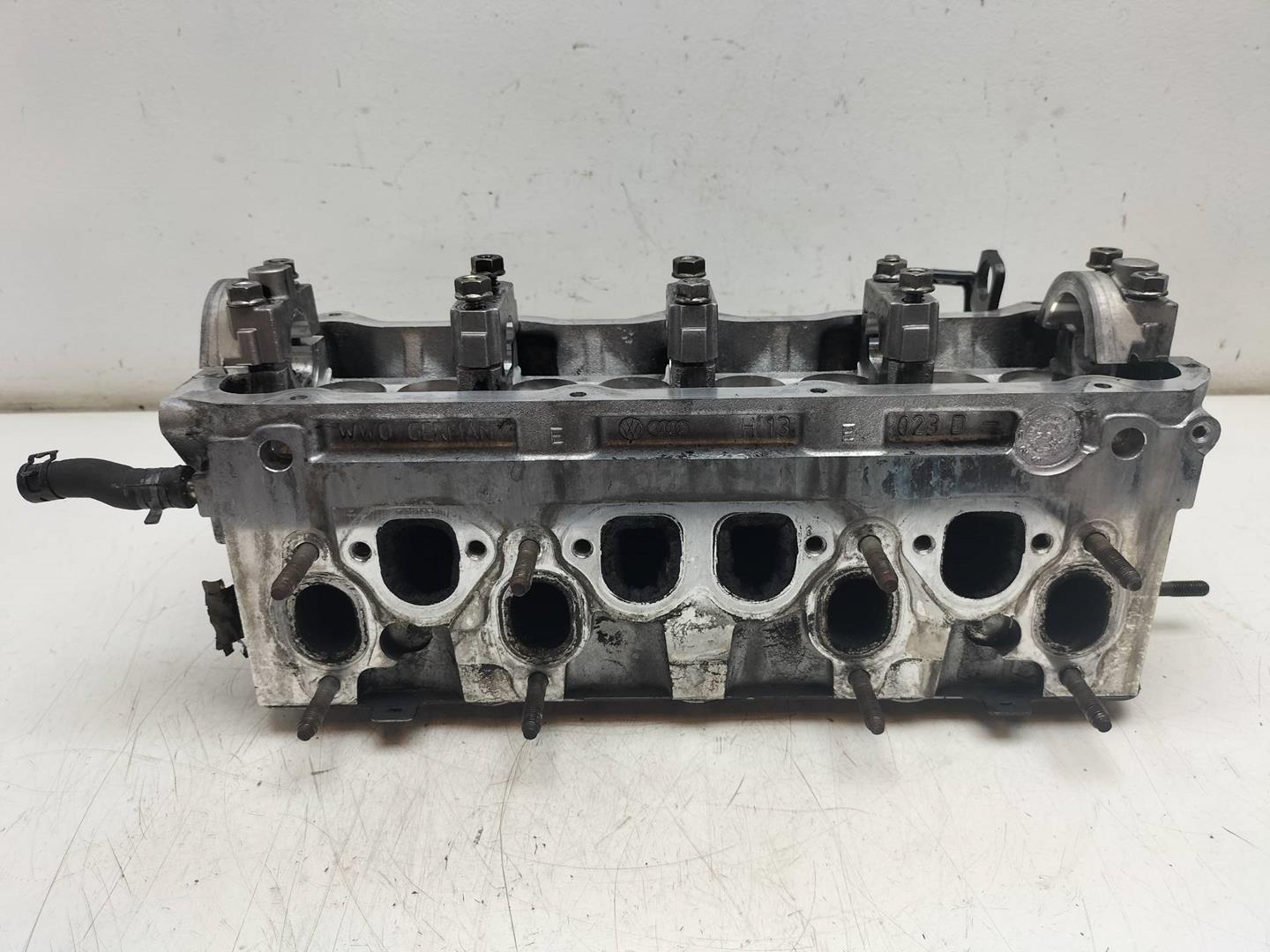 SEAT Toledo 2 generation (1999-2006) Engine Cylinder Head 038103373E 19285043