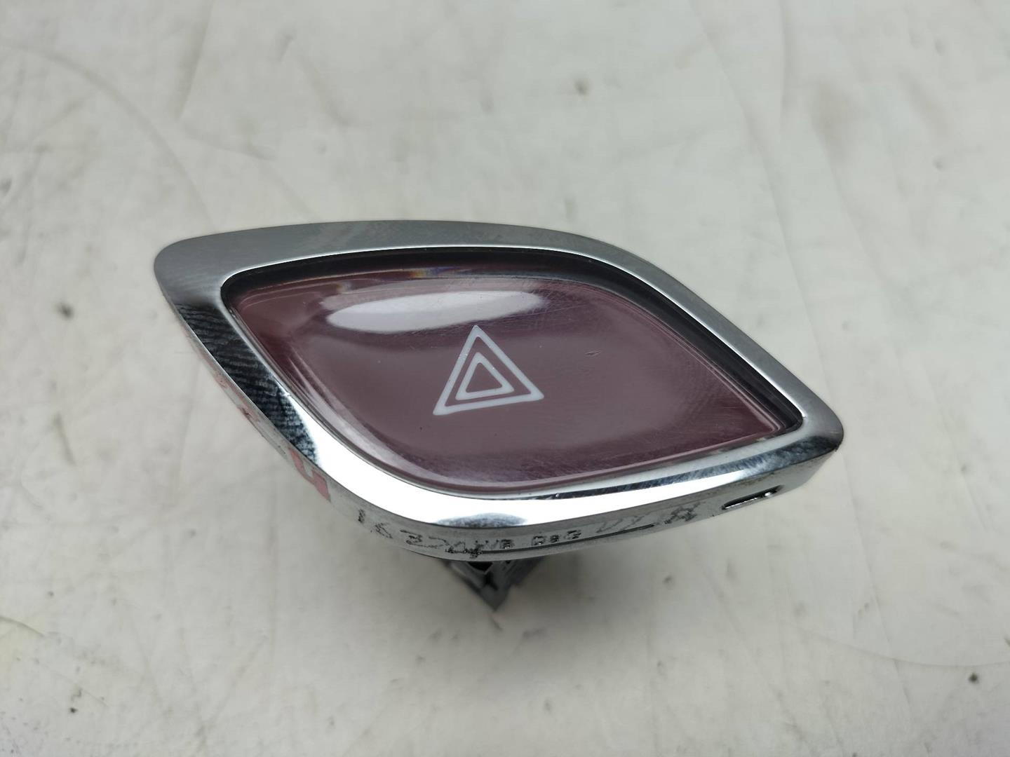 CITROËN C1 1 generation (2005-2016) Hazard button 96669616KR00, 96669616KR 19279775