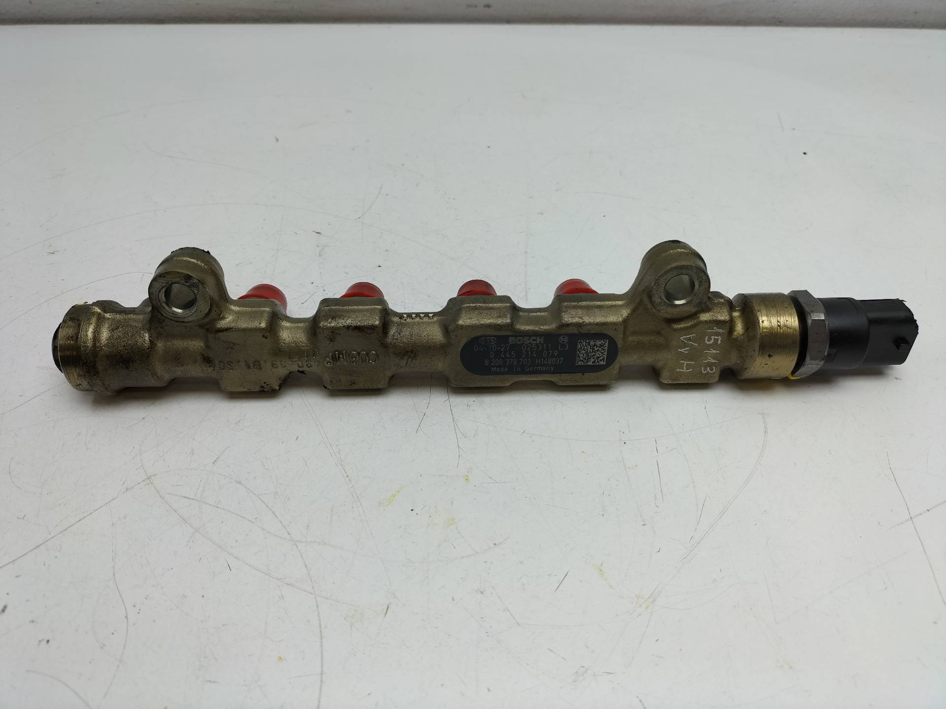 OPEL Movano Fuel Rail 8200378703 19206260