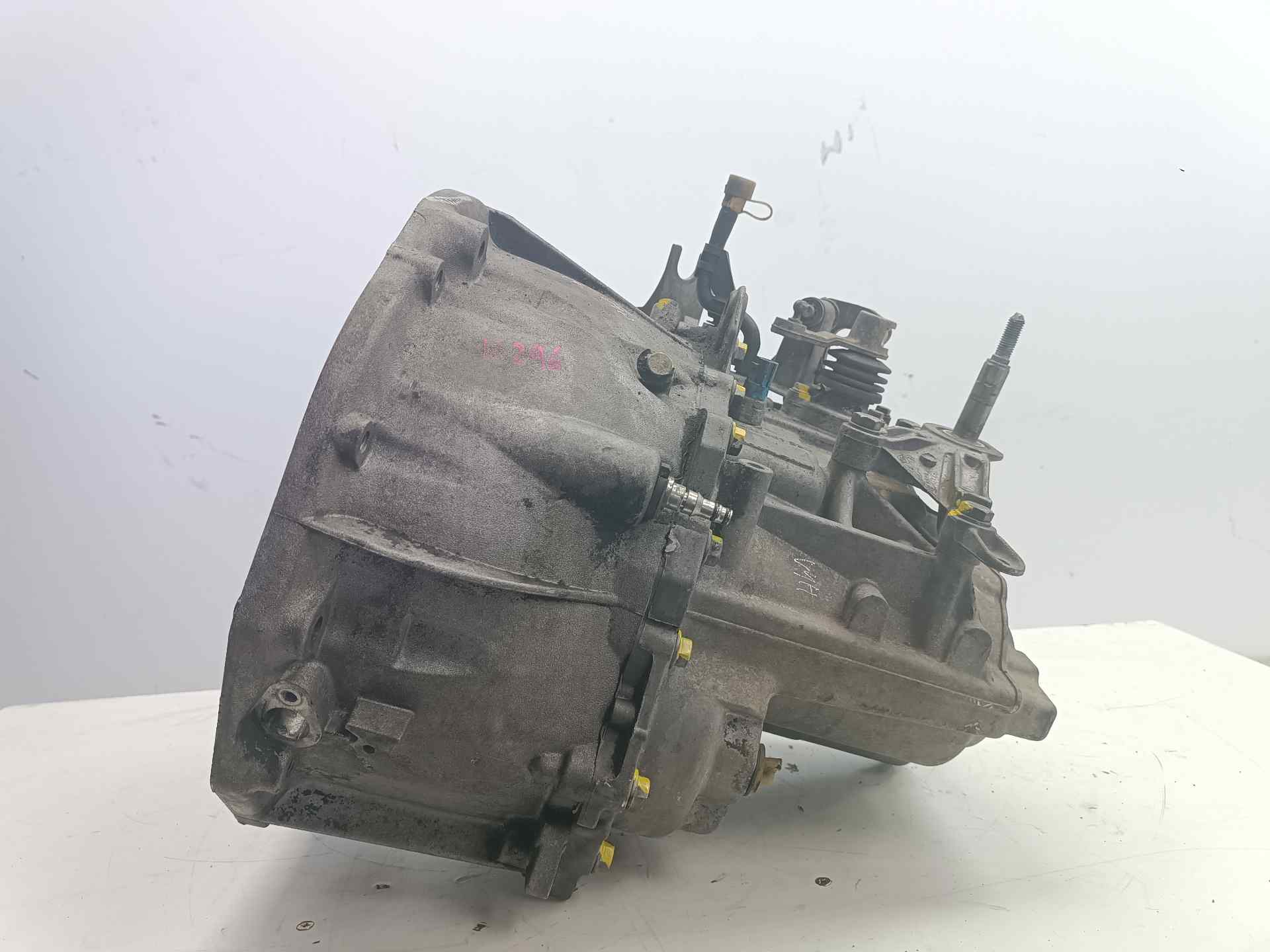 RENAULT Megane 2 generation (2002-2012) Gearbox 8200361232, 8200361232, A192803 24583191