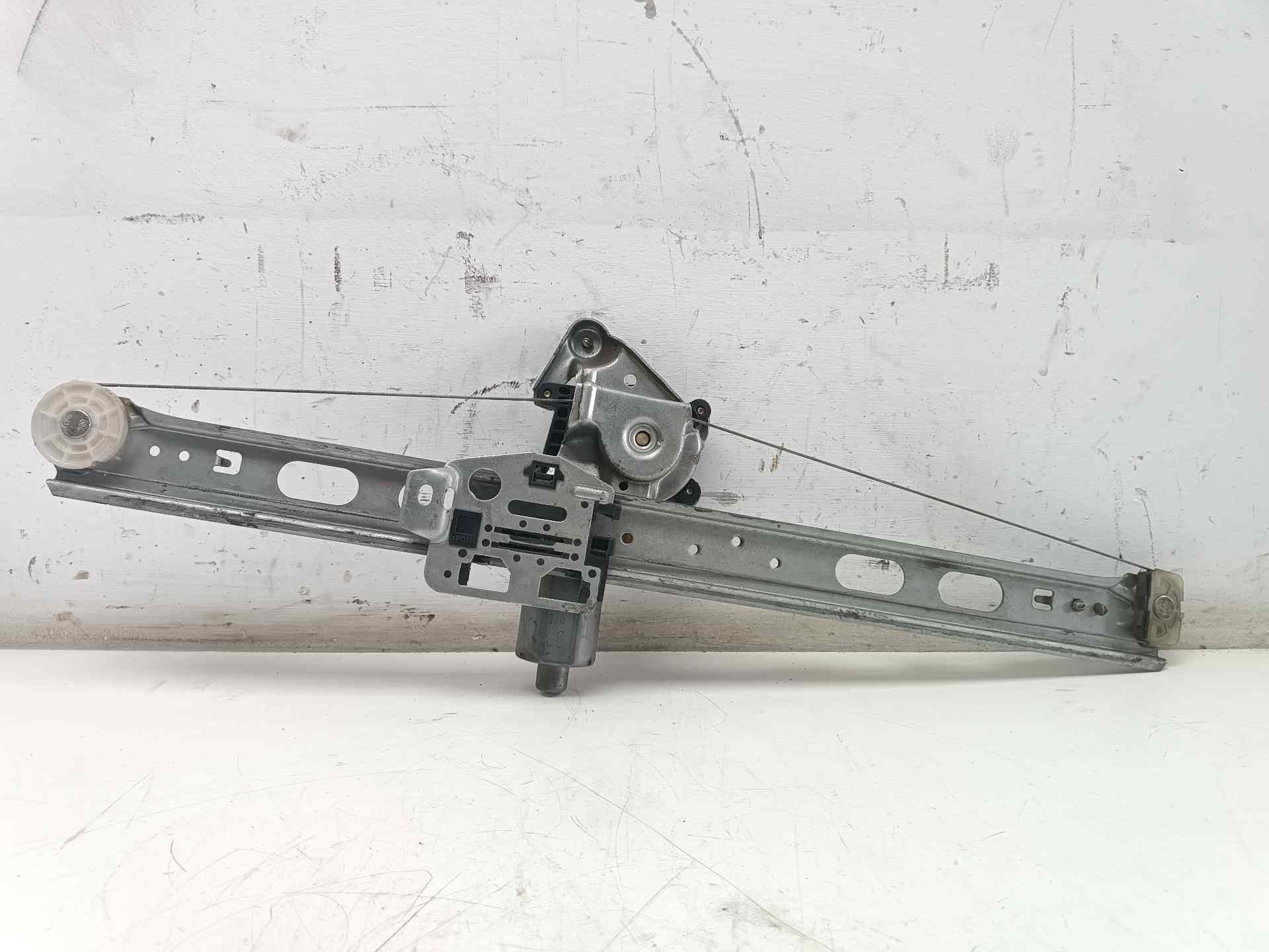 MERCEDES-BENZ M-Class W163 (1997-2005) Rear Right Door Window Regulator 9137041093, 9137041093 24583740