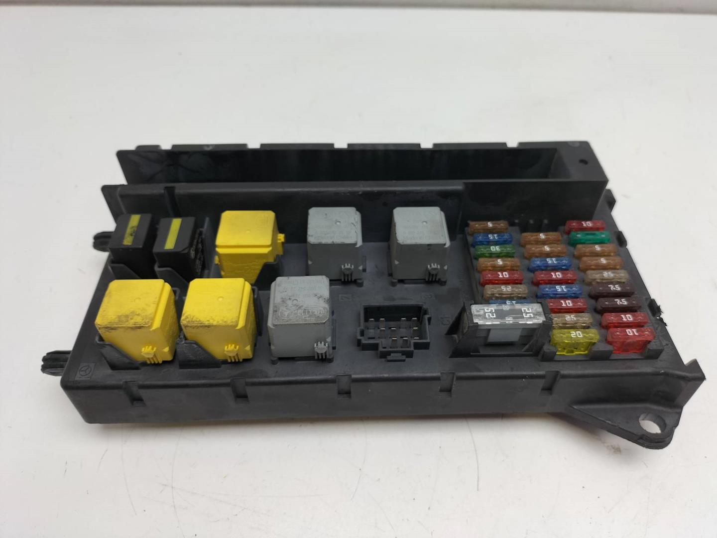 MERCEDES-BENZ Sprinter Fuse Box A9065454201 19206165