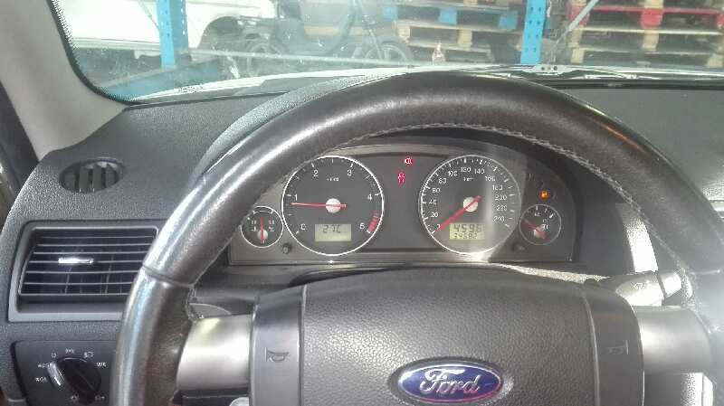 FORD Mondeo 3 generation (2000-2007) Levý zadní brzdový třmen 0204Y01681A 18990281