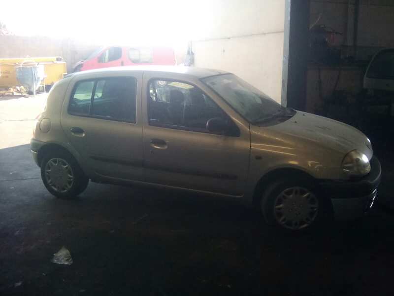 VAUXHALL Clio 2 generation (1998-2013) Kondicionieriaus siurblys (kompresorius) 8200037058,1427B,SANDENSD6V12 19038412