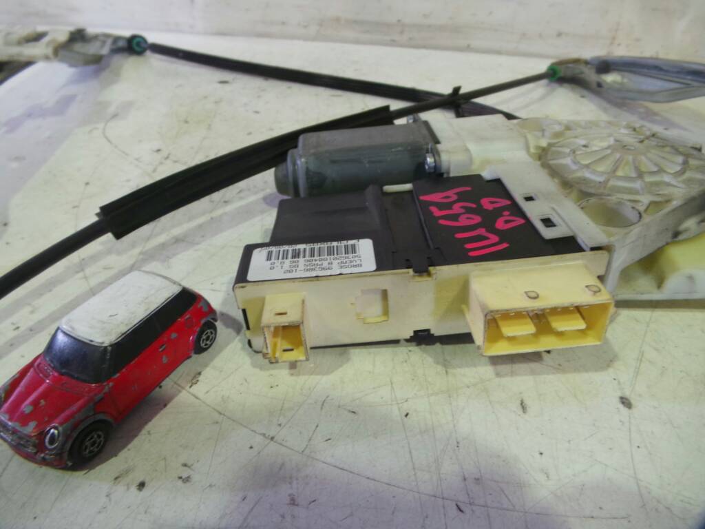 CITROËN C5 1 generation (2001-2008) Priekšējo labo durvju logu pacēlājs 996386102, ELECTRICOCONFORT 18998688