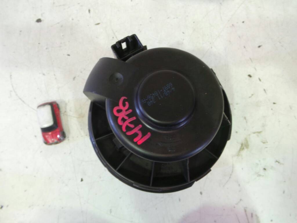 FORD Kuga 2 generation (2013-2020) Heater Blower Fan 6G9T18456AA 19006088