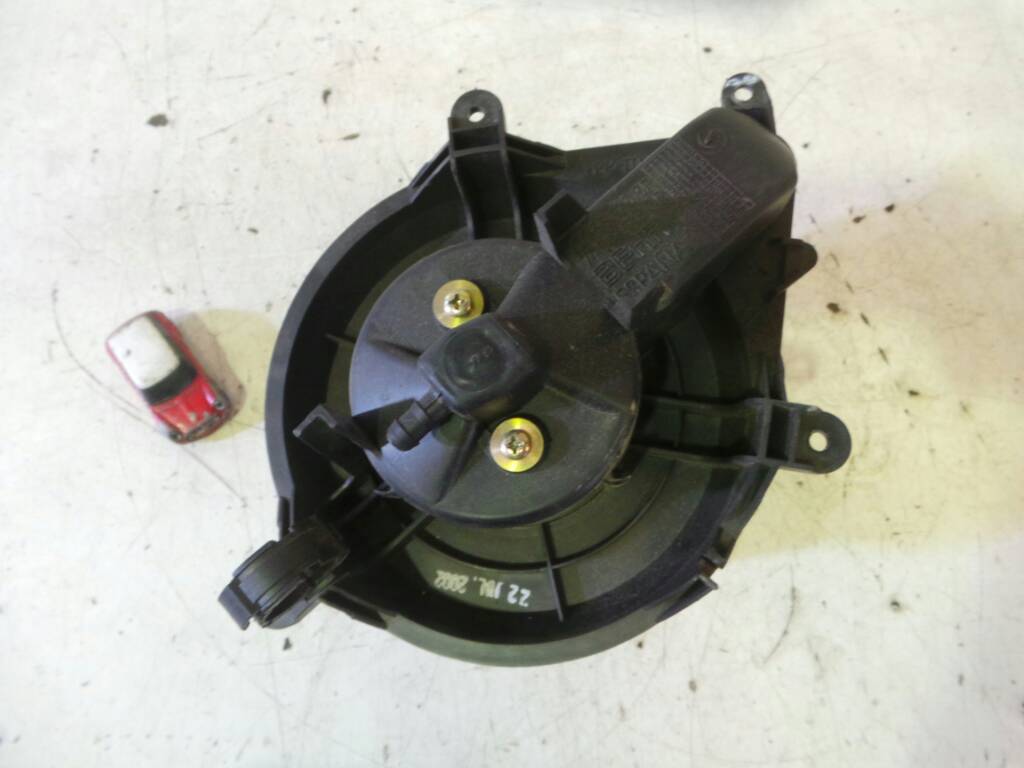 VOLKSWAGEN Xsara 1 generation (1997-2004) Heater Blower Fan 740471233F,BEHR,6441N0 19105332