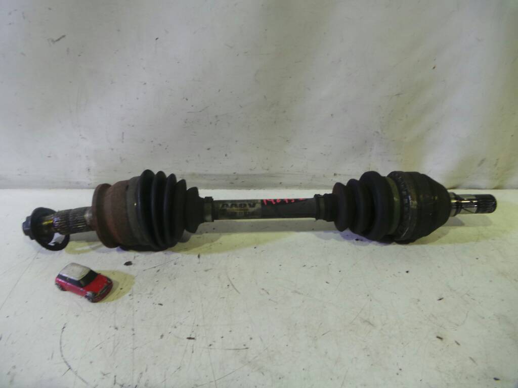 OPEL Astra J (2009-2020) Arbre de transmission avant gauche 13396740 18992161