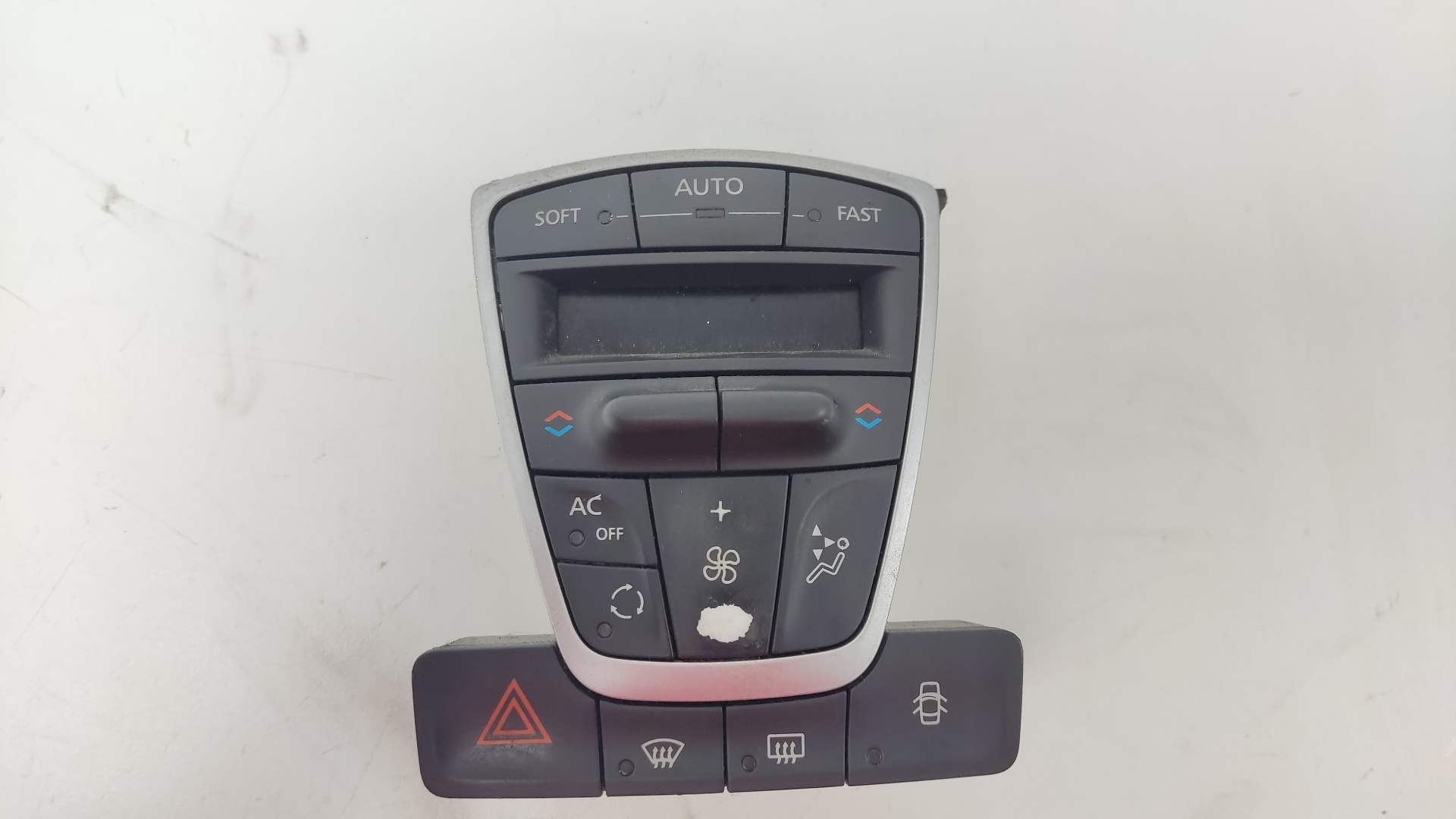 RENAULT Laguna 3 generation (2007-2015) Unitate de control al climei 275100002R, A02000A8410002425 24581845