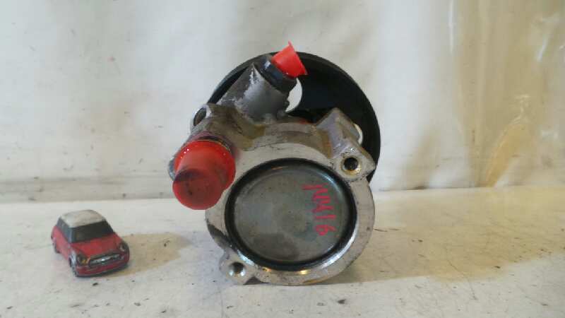 VOLKSWAGEN Space Star 1 generation (1998-2005) Power Steering Pump 8200071050, 26083376RV 19129039