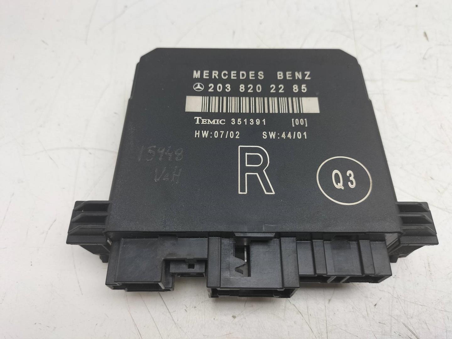 MERCEDES-BENZ C-Class W203/S203/CL203 (2000-2008) Other Control Units 2038202285, 351391, TEMIC 19226594