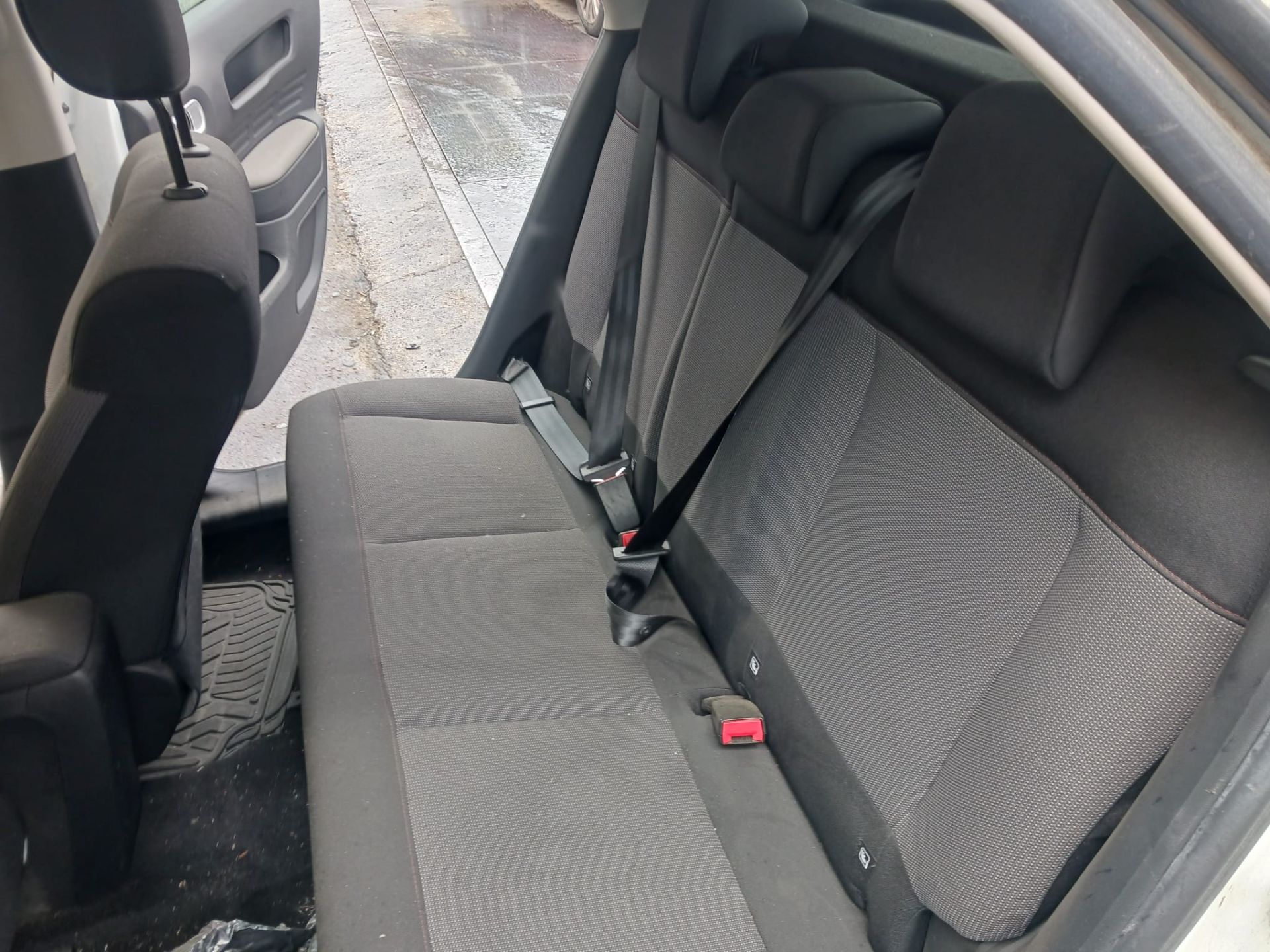 PEUGEOT Cadru mâner interior ușă stânga față 25376264