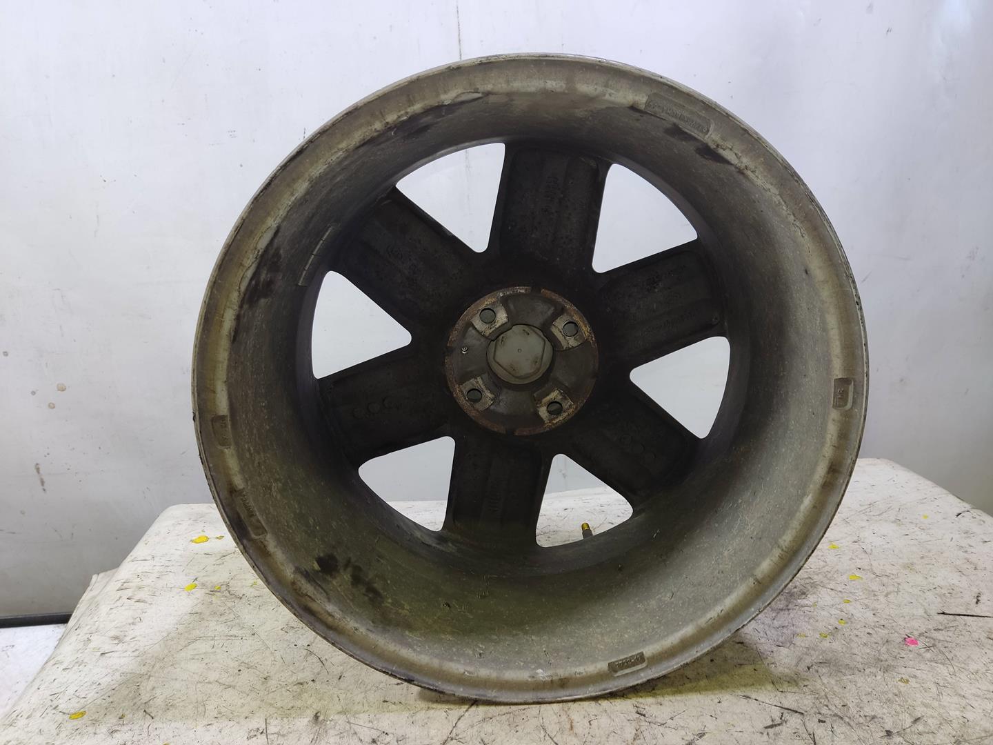 RENAULT Scenic 2 generation (2003-2010) Tire 8200310797, 61/2JX16CH4-49 19168364