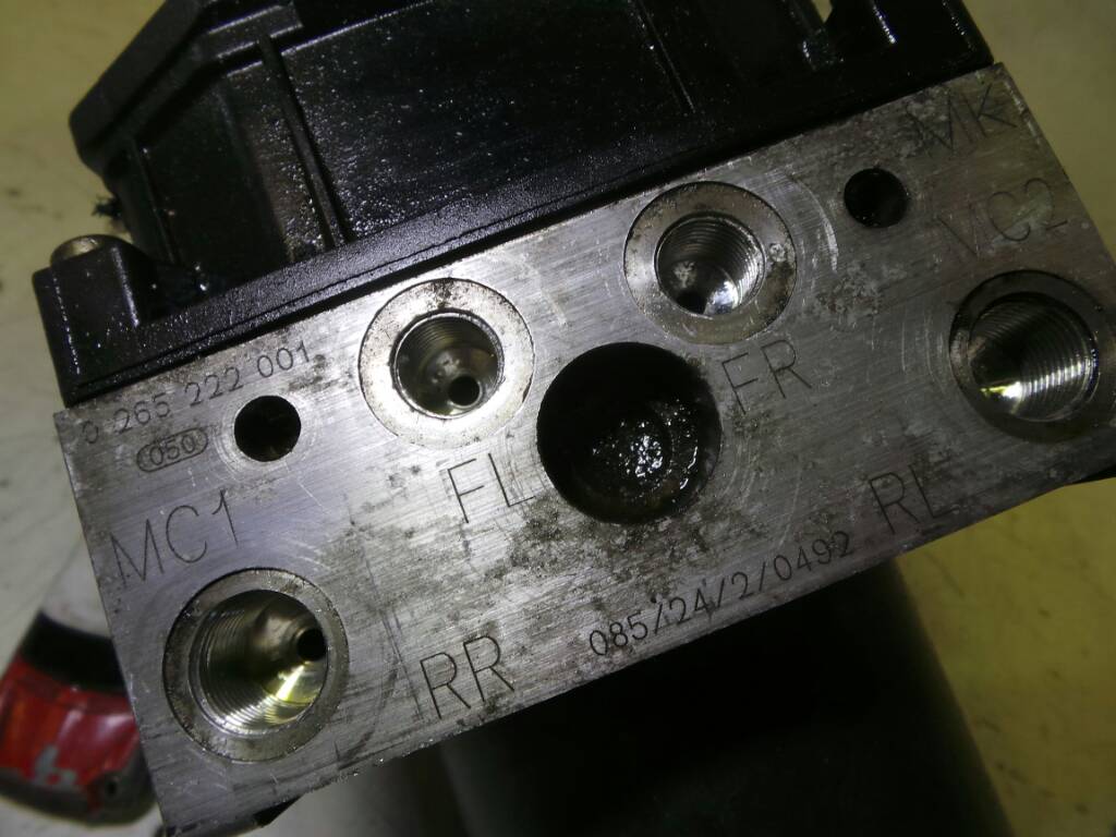 MG 75 1 generation (1999-2005) ABS pump 0265222001, 0265800001 19017989