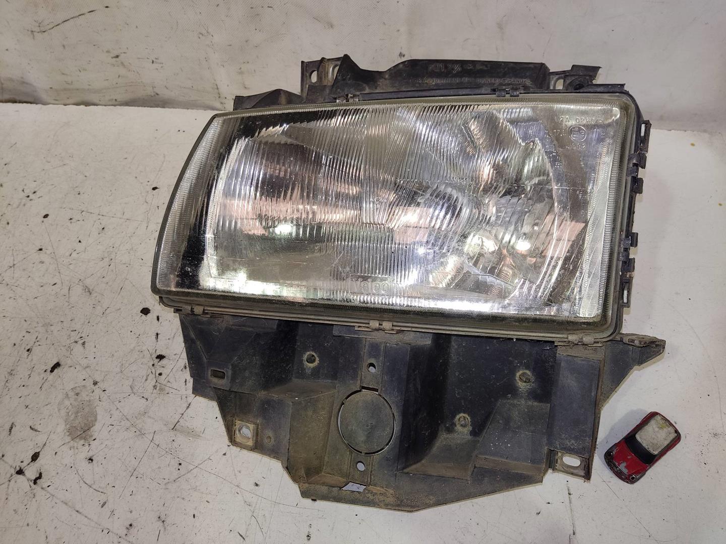 VOLKSWAGEN Transporter T4 (1990-2003) Front Left Headlight 7D1941009J, 67723370, VALEO 19168814