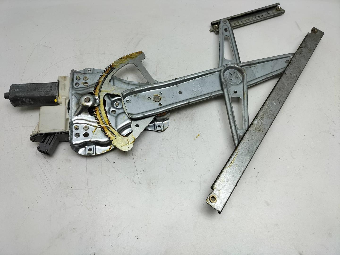 TOYOTA Avensis 2 generation (2002-2009) Front Left Door Window Regulator 6982005050, 6PINES, 992045100 19215650