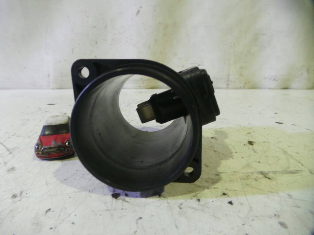 RENAULT Clio 4 generation (2012-2020) Mass Air Flow Sensor MAF 8200682558B, H8200702517, CONTINENTAL 19024861