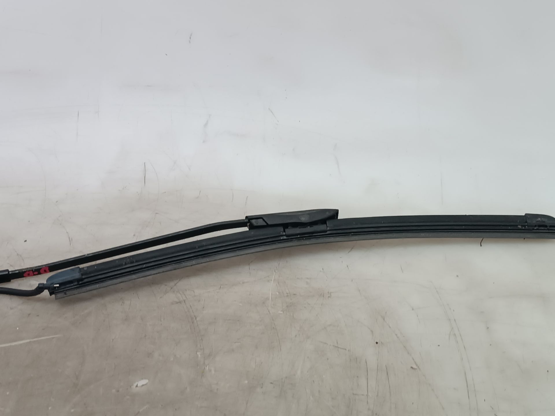 PEUGEOT 1 generation (2014-2024) Front Wiper Arms 25376288