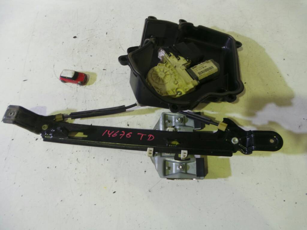 CHEVROLET Leon 2 generation (2005-2012) Rear Right Door Window Regulator 1K0959704G, 983600202 18989131