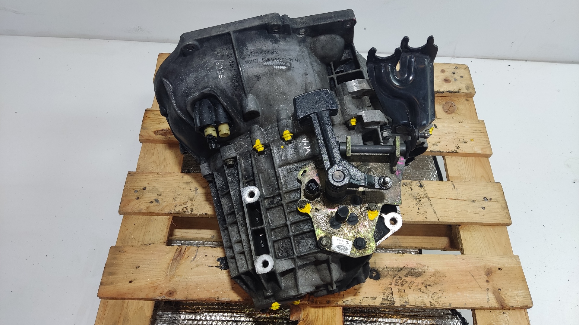 CHEVROLET Focus 2 generation (2004-2011) Gearbox 3M5R7F096 20617153