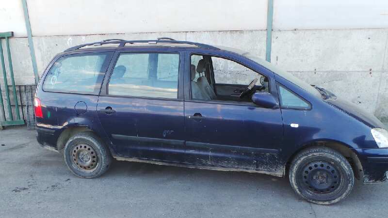 DAIHATSU Galaxy 1 generation (1995-2006) Помпа кондиціонера 7M3820803,YM2H19D629BA 19085284